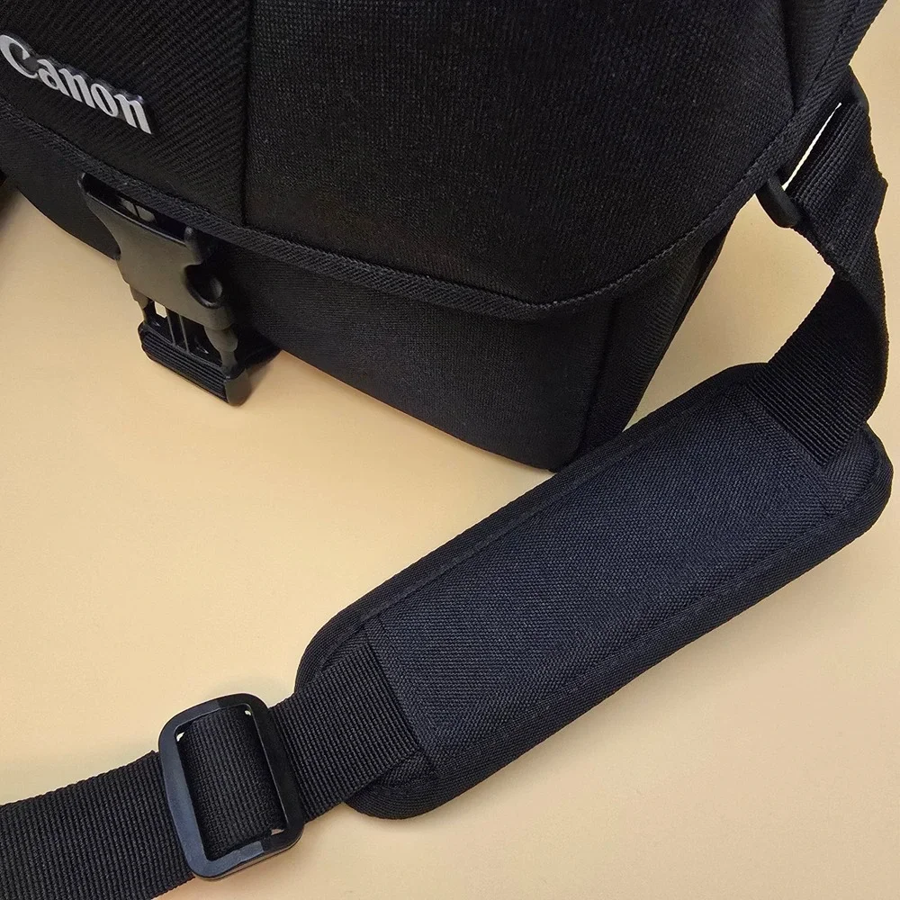 Canon camera shoulder